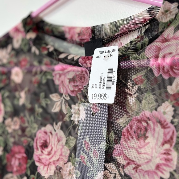 🎉3/25$🎉 🌹 Floral Sheer Mesh Long Sleeve Top – Medium (NWT) 🌹 - Picture 2 of 4